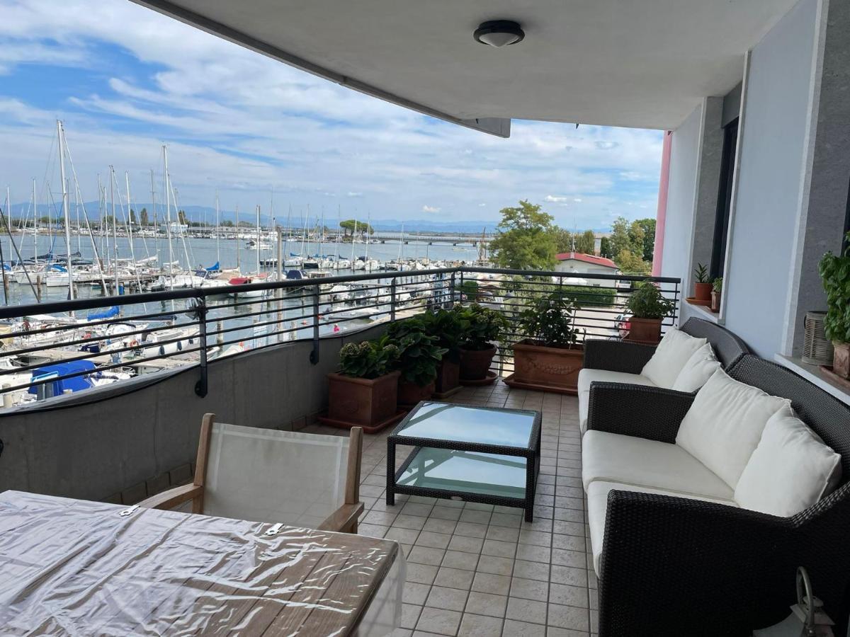 Costa Azzurra Apartment Grado Exterior photo