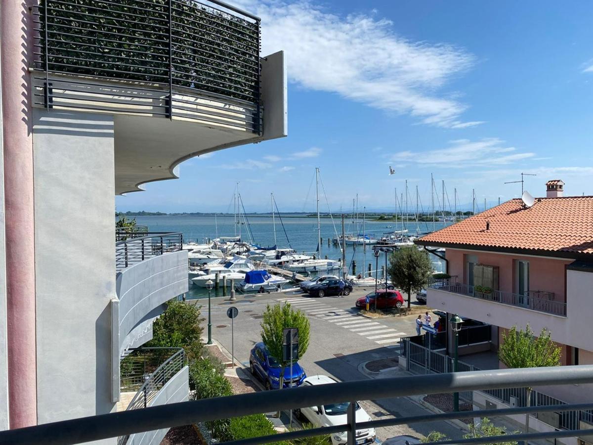 Costa Azzurra Apartment Grado Exterior photo